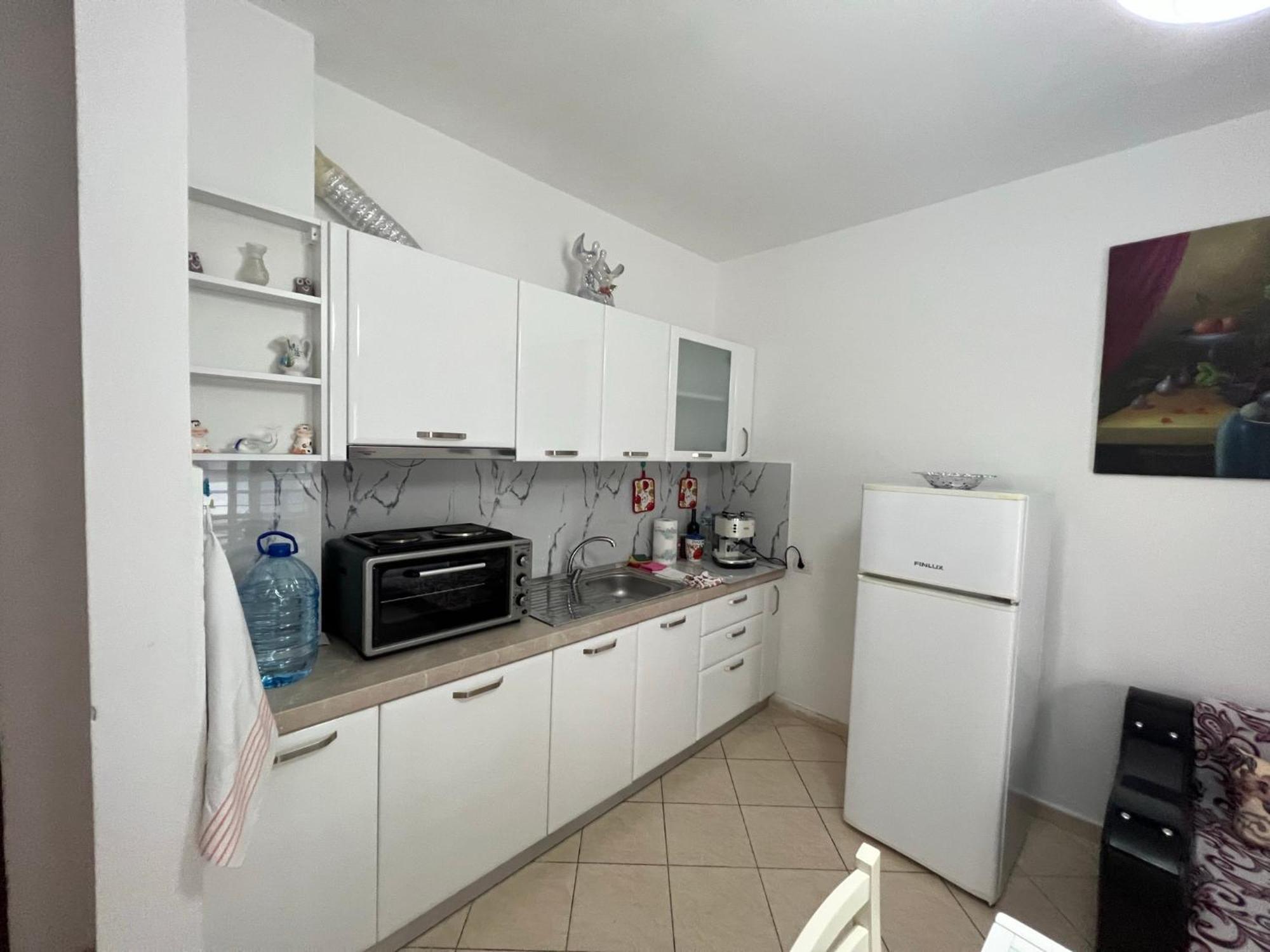 Vivi La Tua Vacanza Con L'Appartamento 1 Di Ervin! Enjoy Your Holiday With Ervin'S Apartment 1! فلورا المظهر الخارجي الصورة